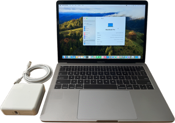MacBook Pro 2017 13-Inch (i5) – 16GB RAM – Excellent – Creative & Office Apps Included